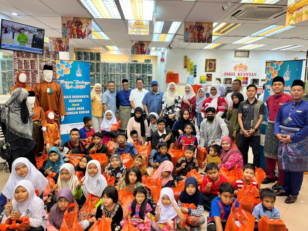 Sumbangankasihaidilfitri9 1024x768